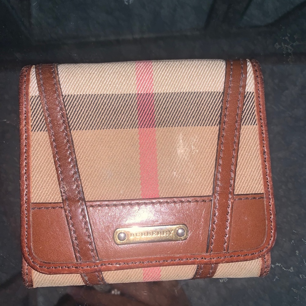Burberry wallet